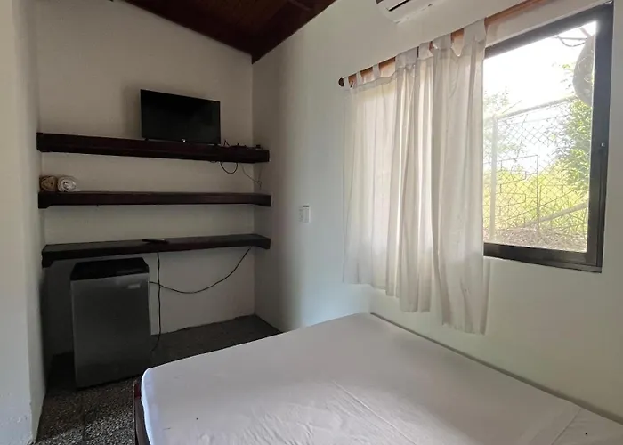 Waves & Wi-fi Boutique * Tamarindo